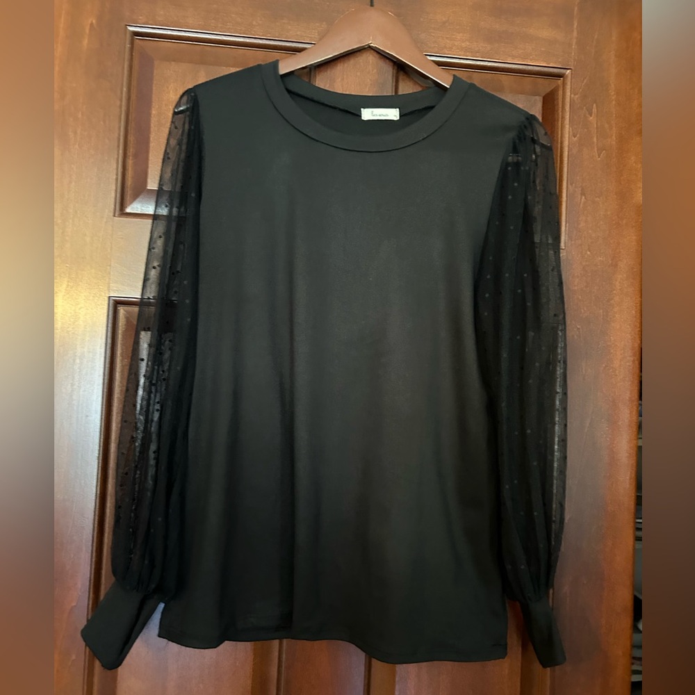 Les Ami’s Elegant Black Sheer Sleeve Top size M